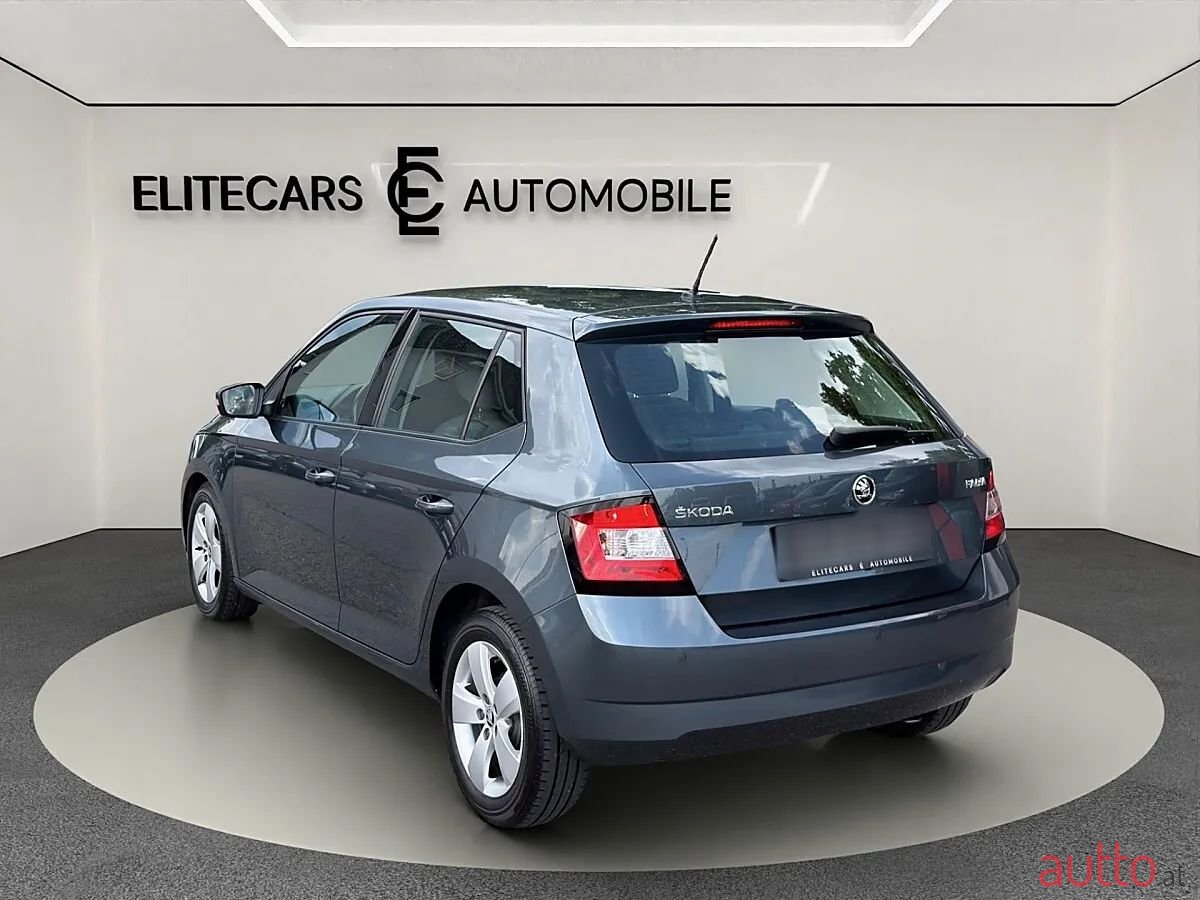 2017' Skoda Fabia photo #5