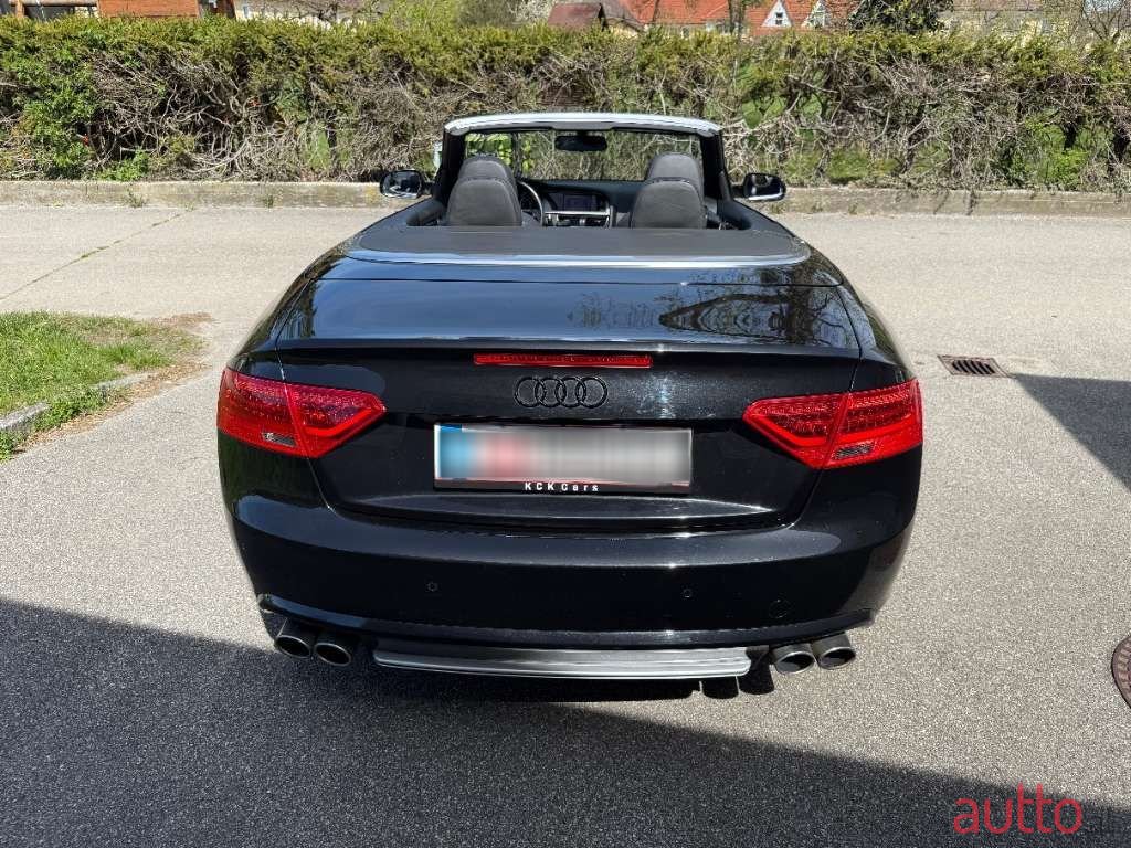 2012' Audi A5 photo #6