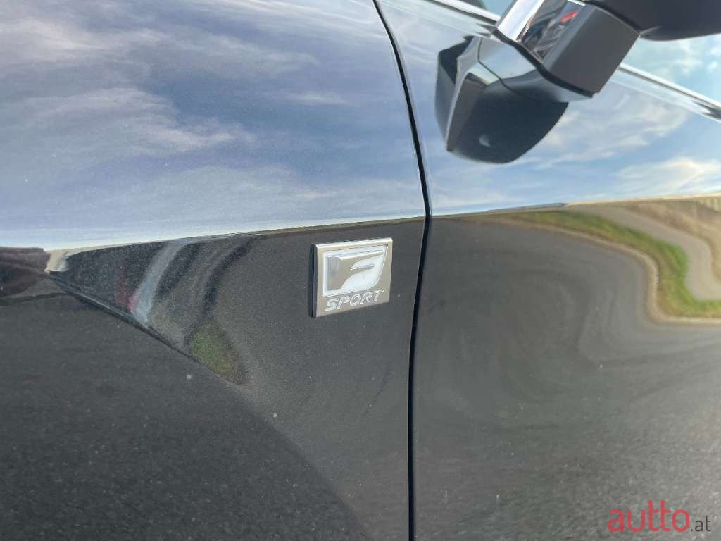 2016' Lexus RX photo #6