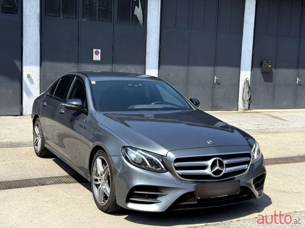 2016' Mercedes-Benz E-Klasse photo #1