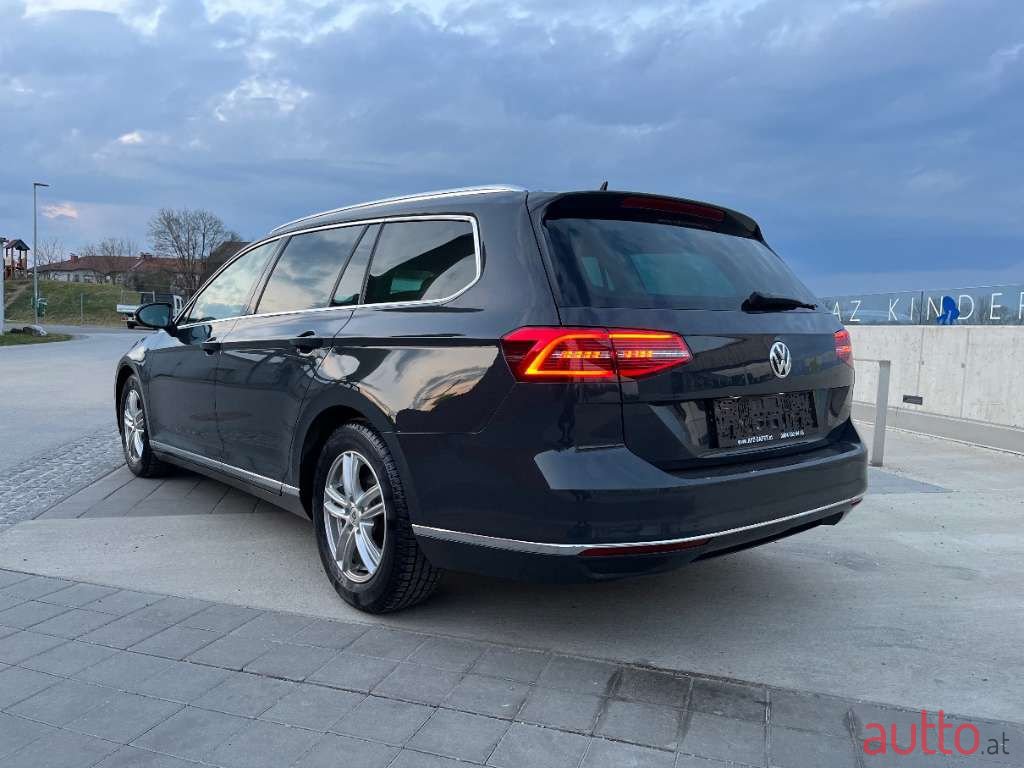 2018' Volkswagen Passat photo #3