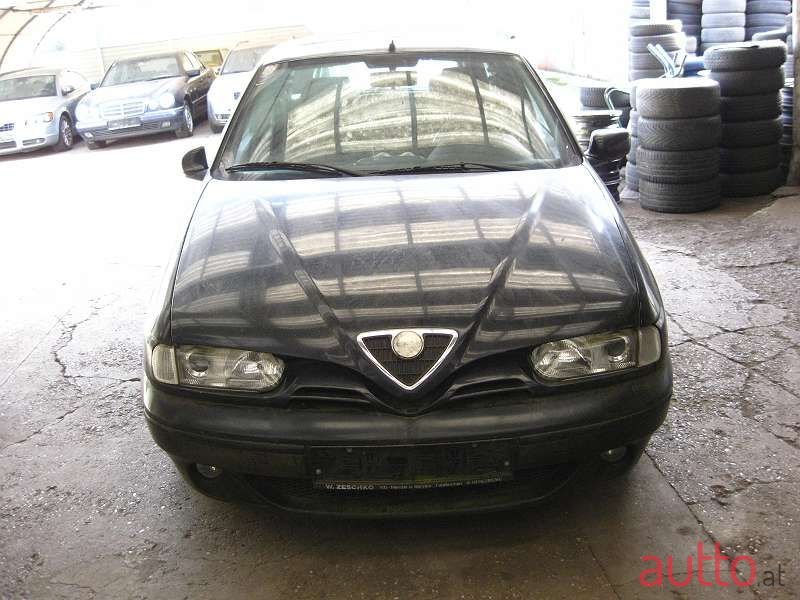 2000' Alfa Romeo 145 photo #1