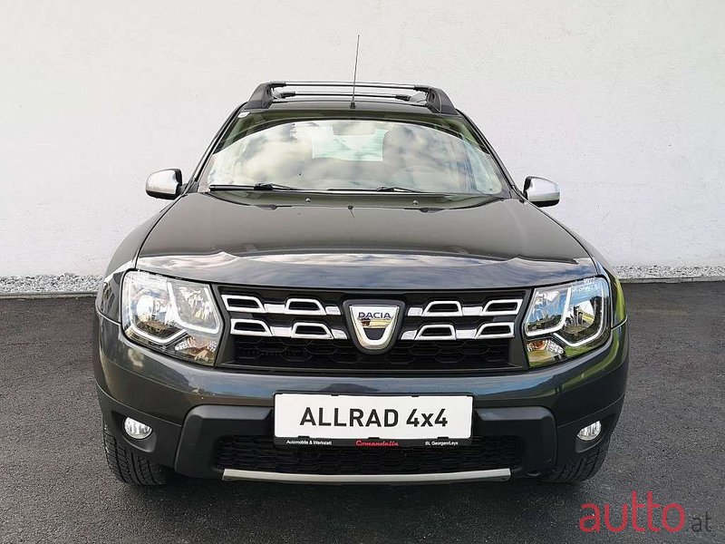 2014' Dacia Duster photo #2