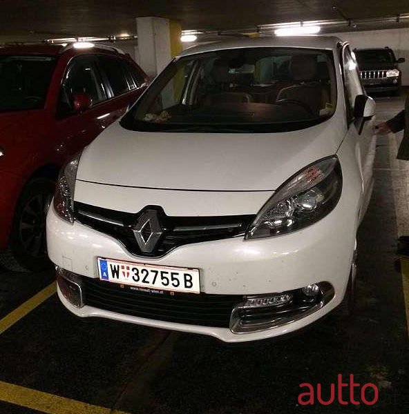 2014' Renault Scenic photo #1