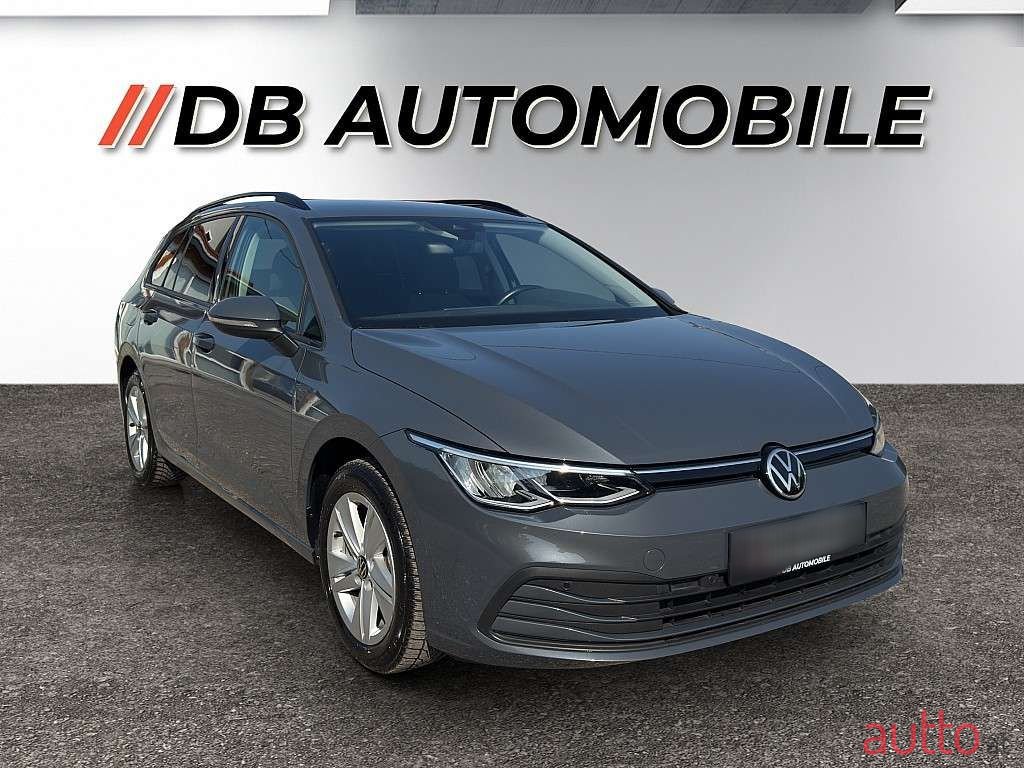 2020' Volkswagen Golf photo #3