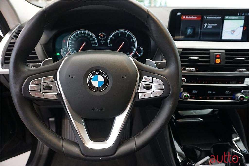 2019' BMW X4 photo #6