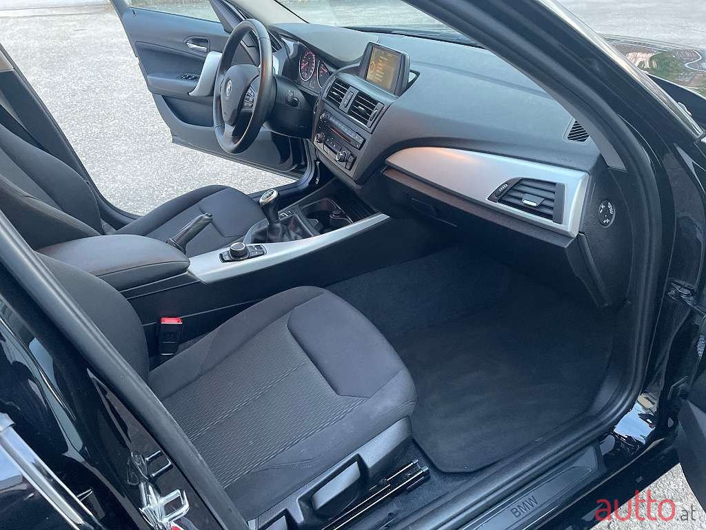 2012' BMW 1Er-Reihe photo #6