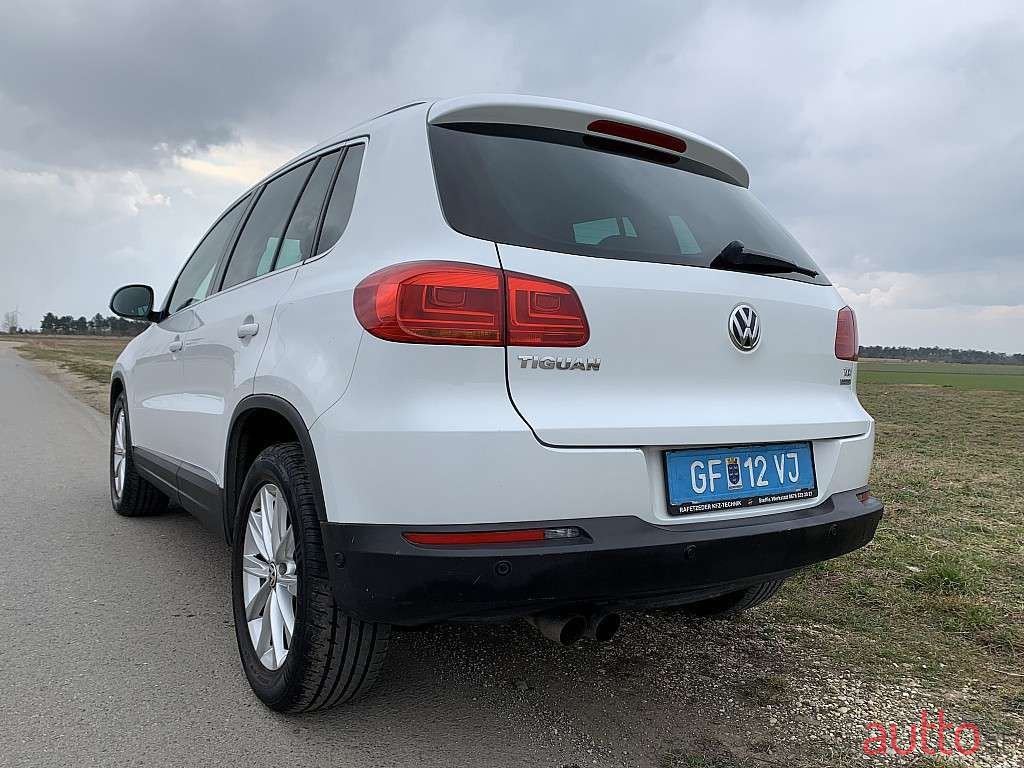 2014' Volkswagen Tiguan photo #5
