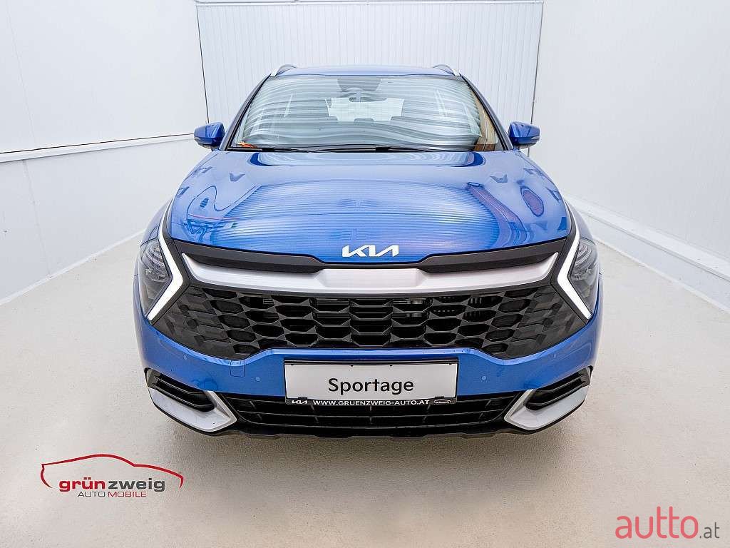 2022' Kia Sportage photo #2
