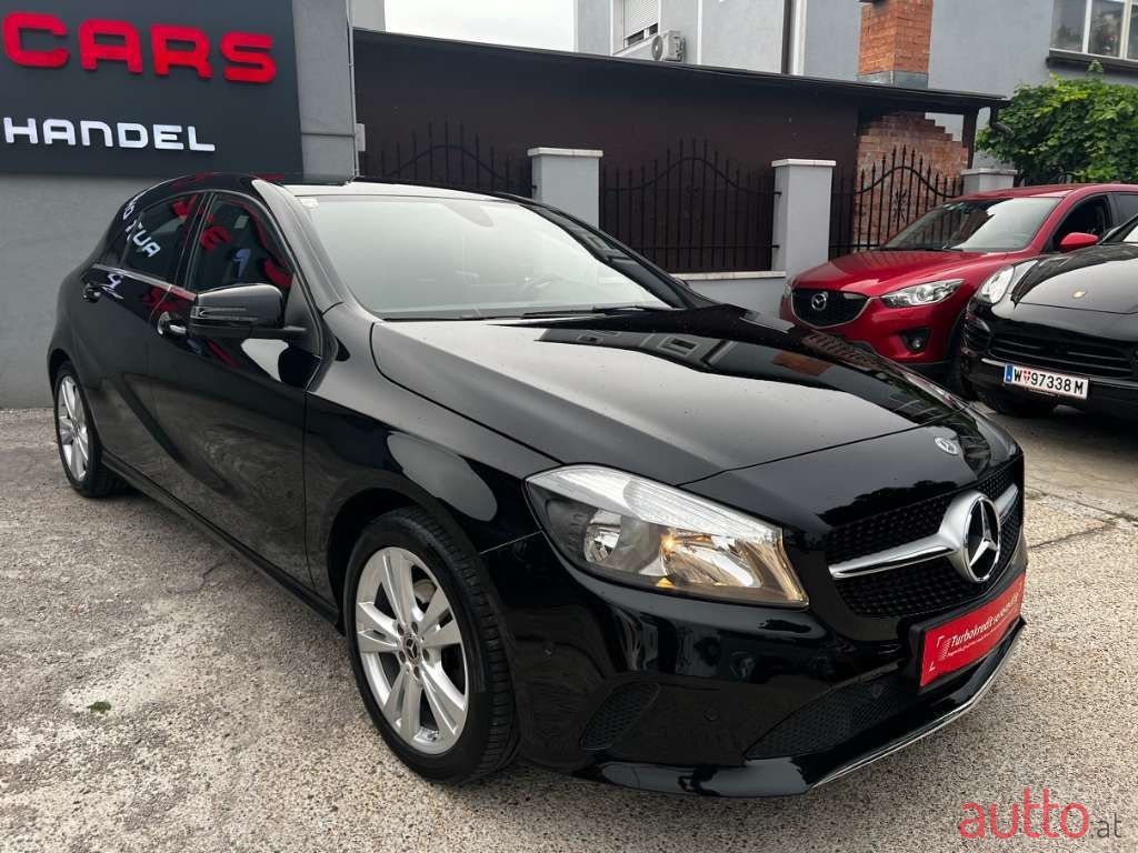 2017' Mercedes-Benz A-Klasse photo #2