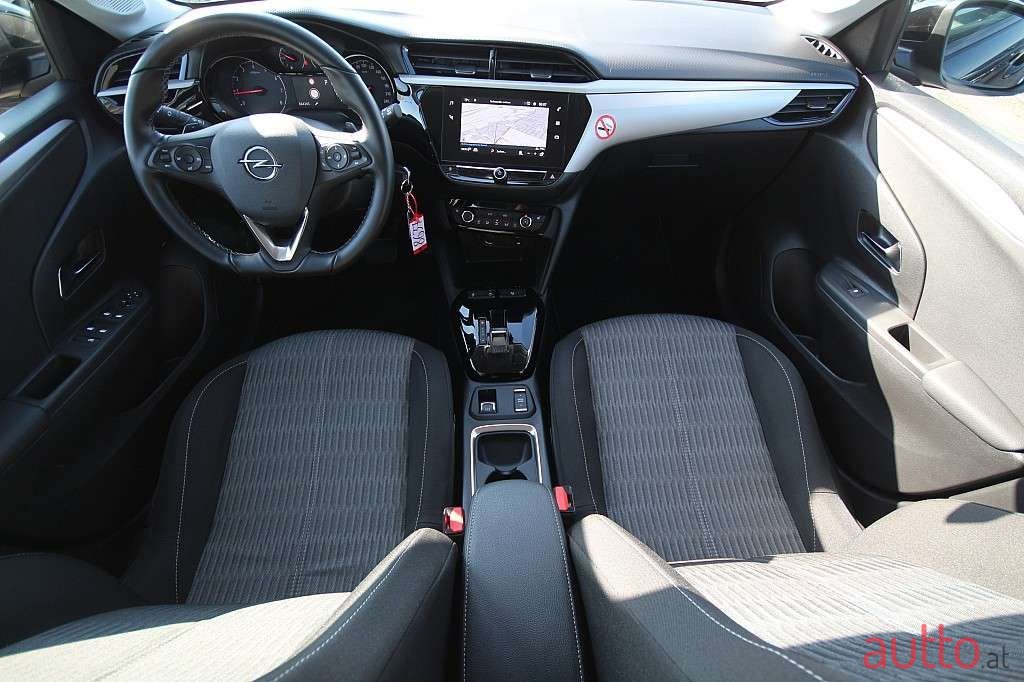 2022' Opel Corsa photo #3