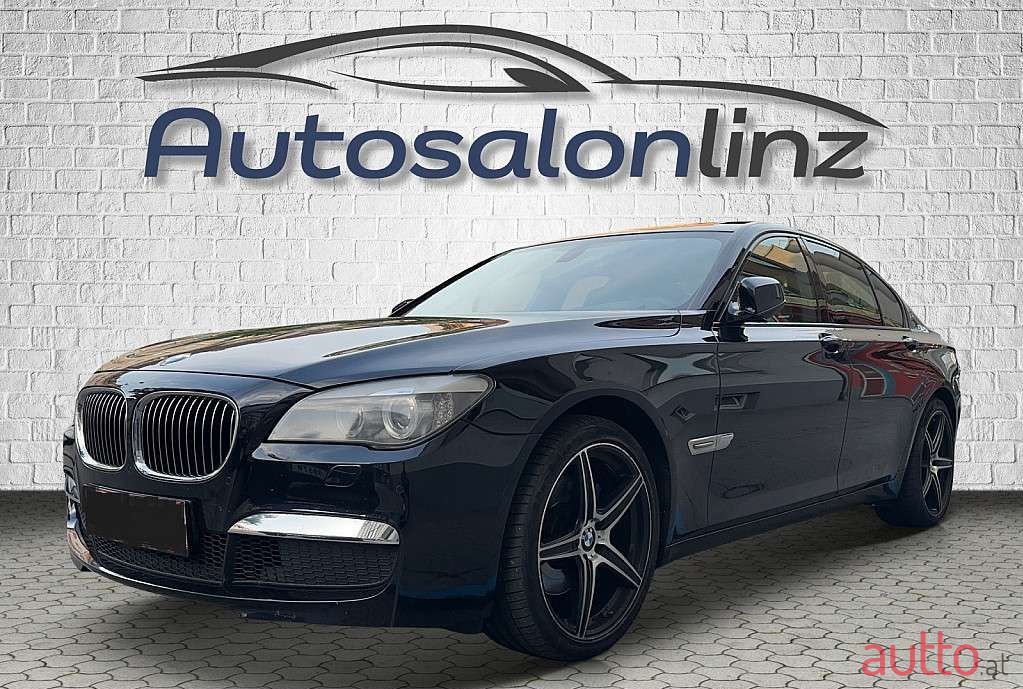 2011' BMW 7Er-Reihe photo #1