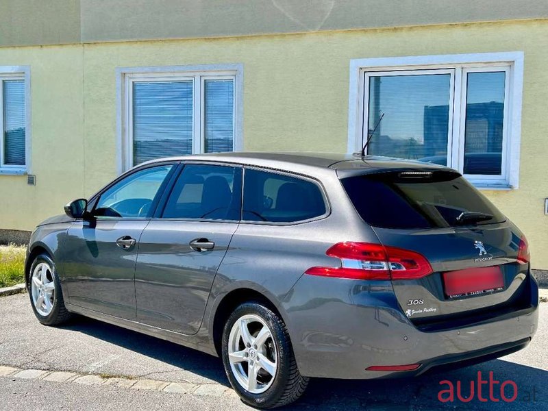 2017' Peugeot 308 photo #5