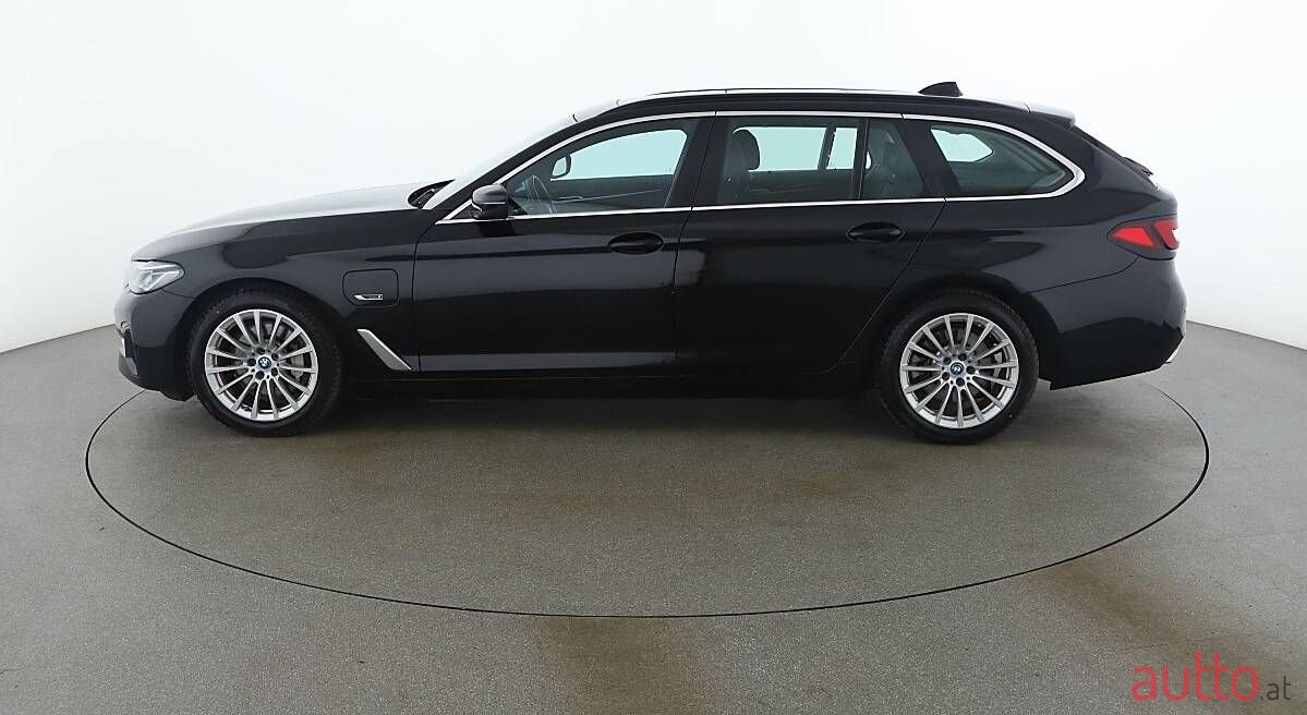 2023' BMW 5Er-Reihe photo #2