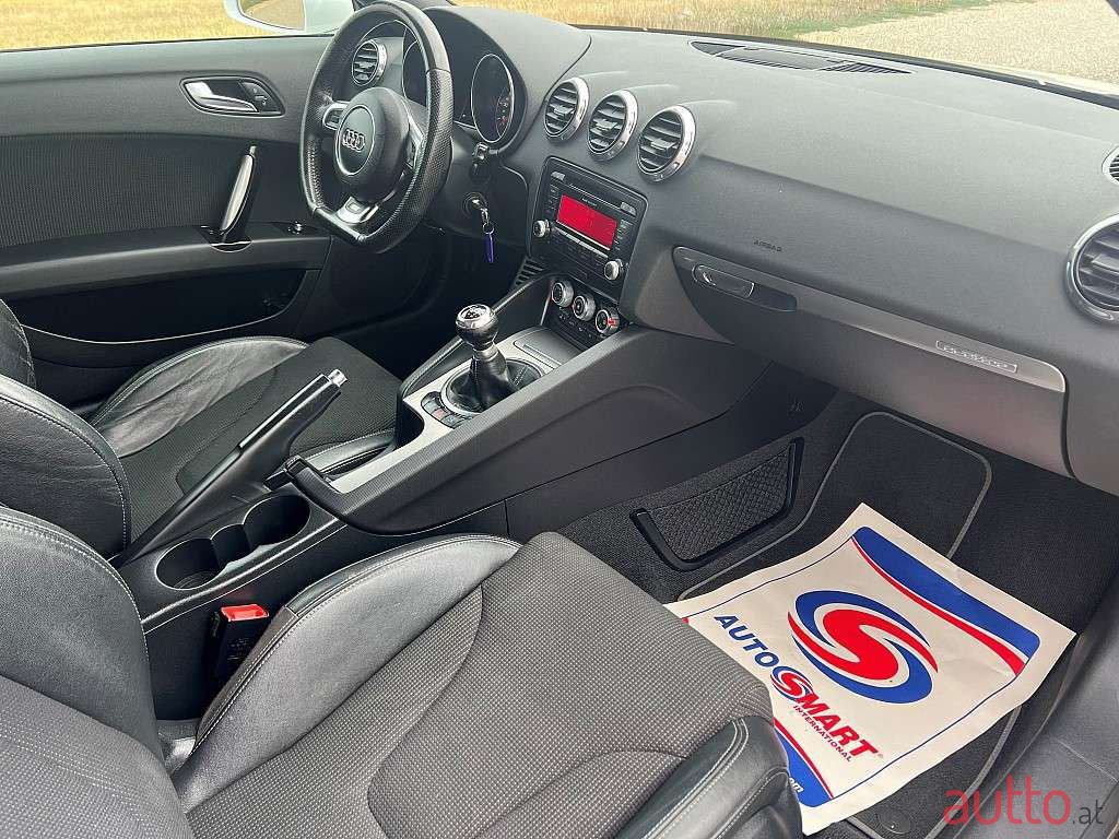 2012' Audi TT photo #6