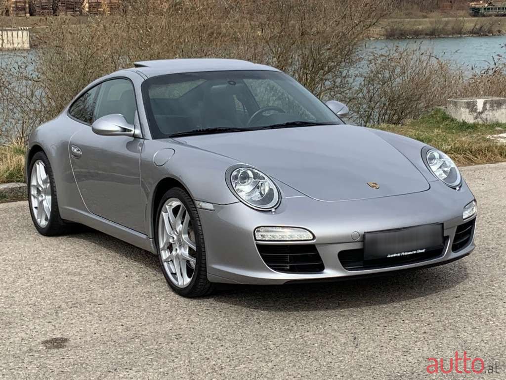 2010' Porsche 911 photo #2