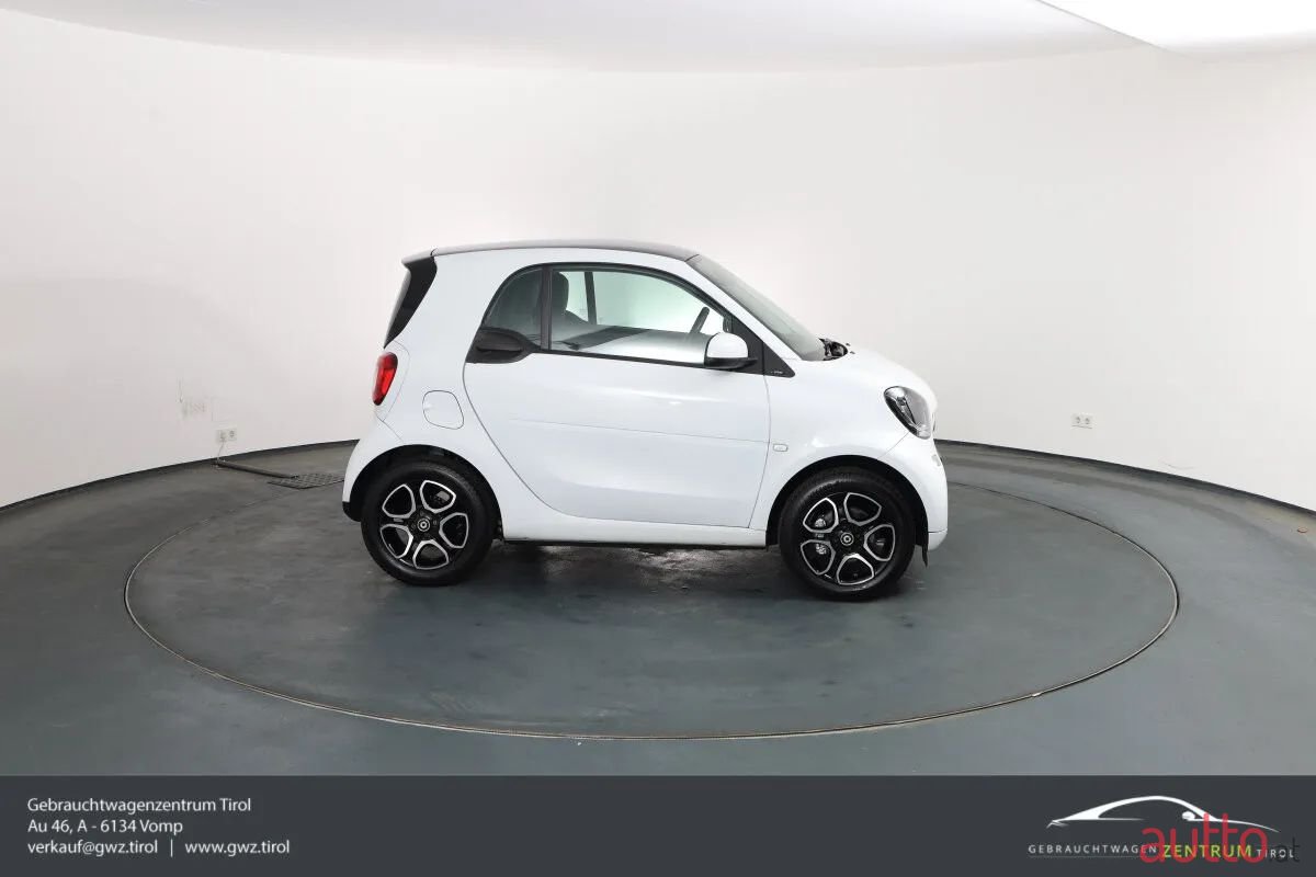 2015' Smart Fortwo photo #4