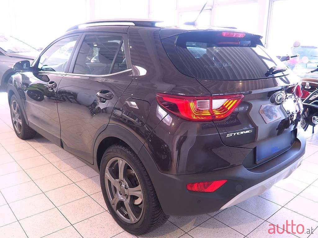 2018' Kia Stonic photo #4