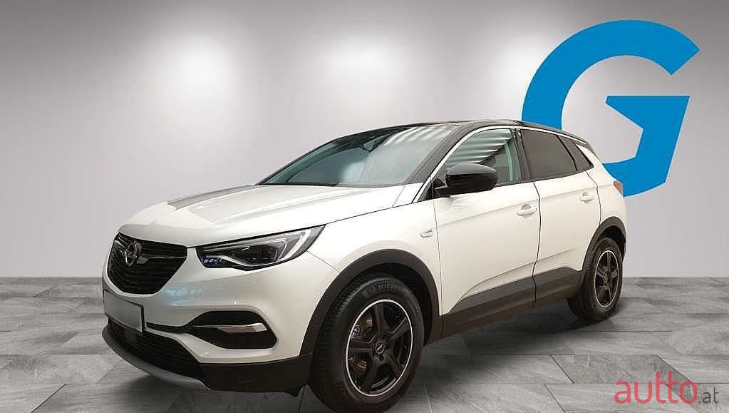 2020' Opel Grandland X photo #1