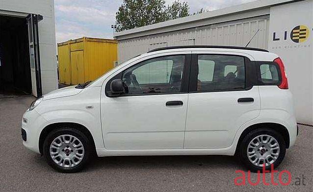 2014' Fiat Panda photo #1