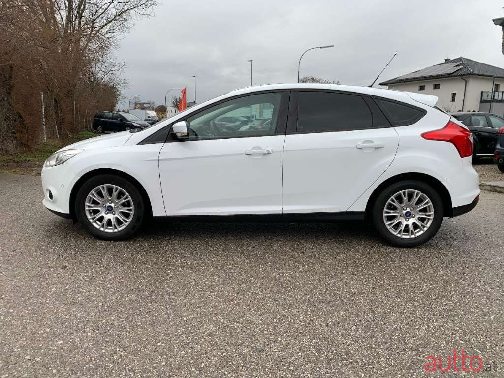 2014' Ford Focus photo #3