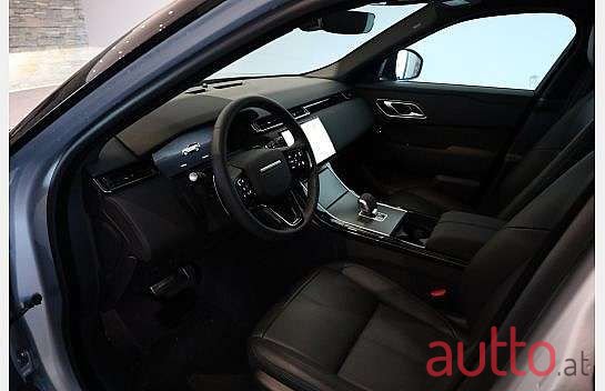 2024' Land Rover Range Rover Velar photo #5