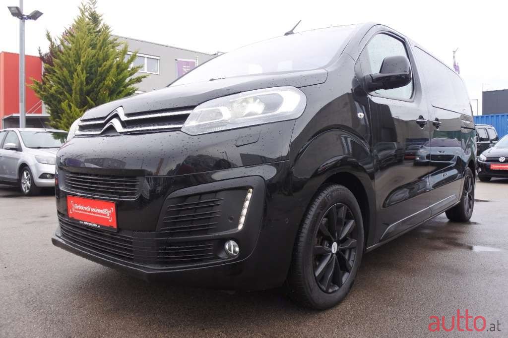 2018' Citroen Spacetourer photo #3