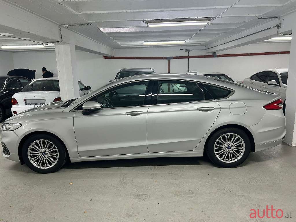 2021' Ford Mondeo photo #2