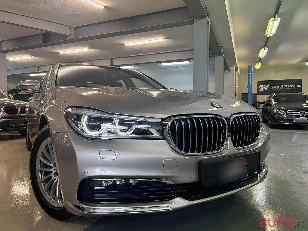 2017' BMW 7Er-Reihe photo #2