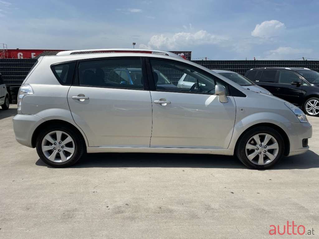 2008' Toyota Corolla photo #6