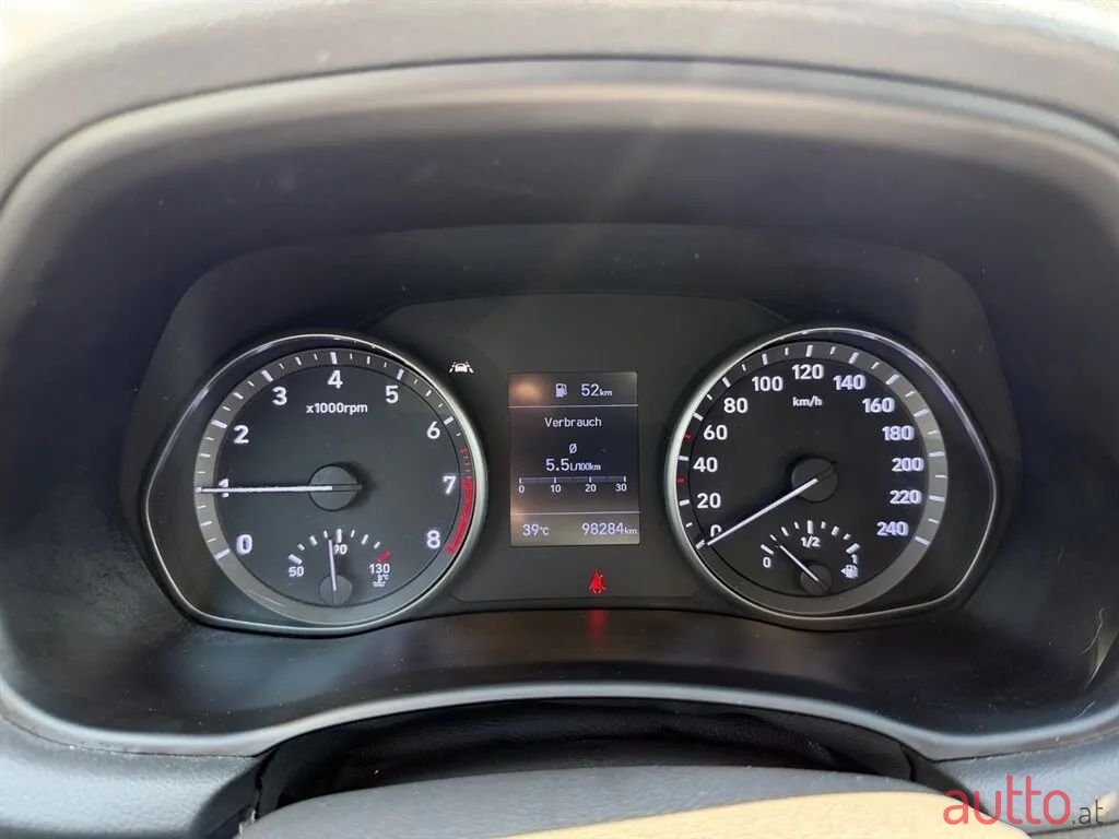 2022' Hyundai i30 photo #5