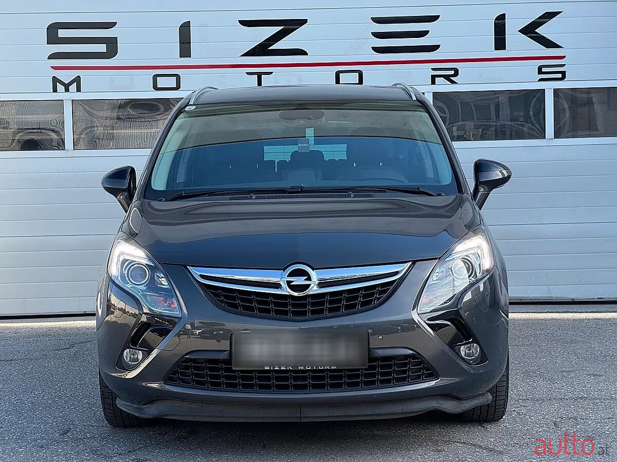 2015' Opel Zafira Tourer photo #5