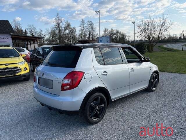 2013' Skoda Fabia photo #5