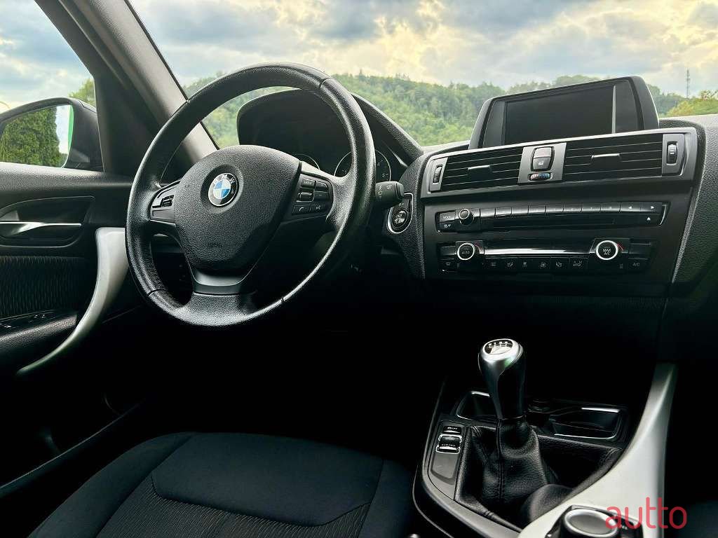 2013' BMW 1Er-Reihe photo #2
