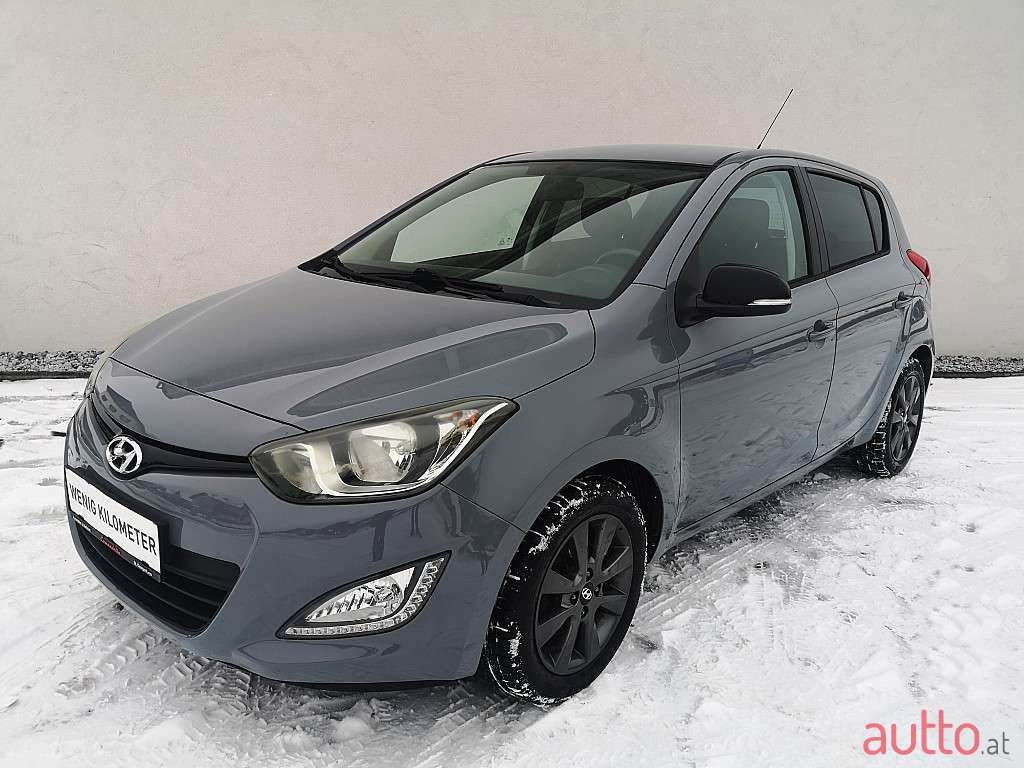 2014' Hyundai i20 photo #1