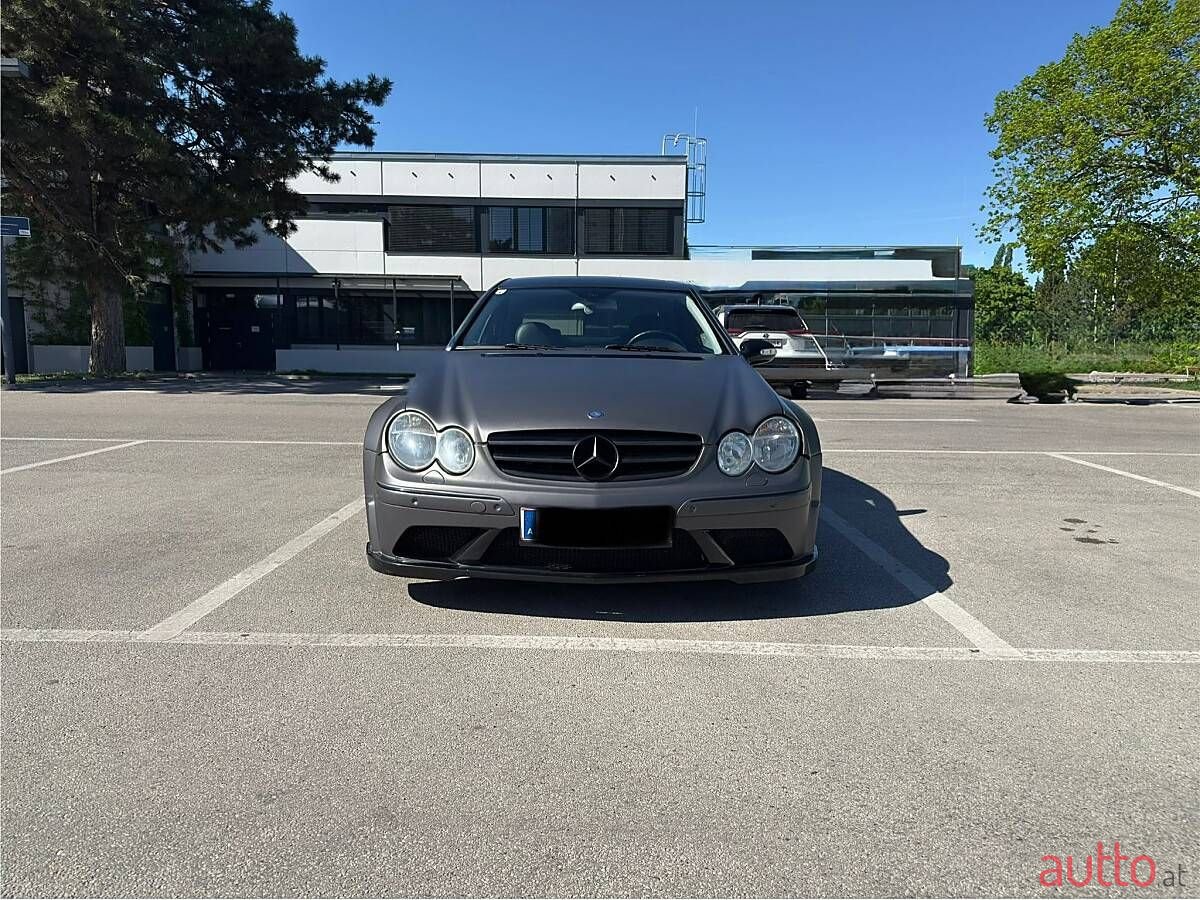 2005' Mercedes-Benz Clk-Klasse photo #2