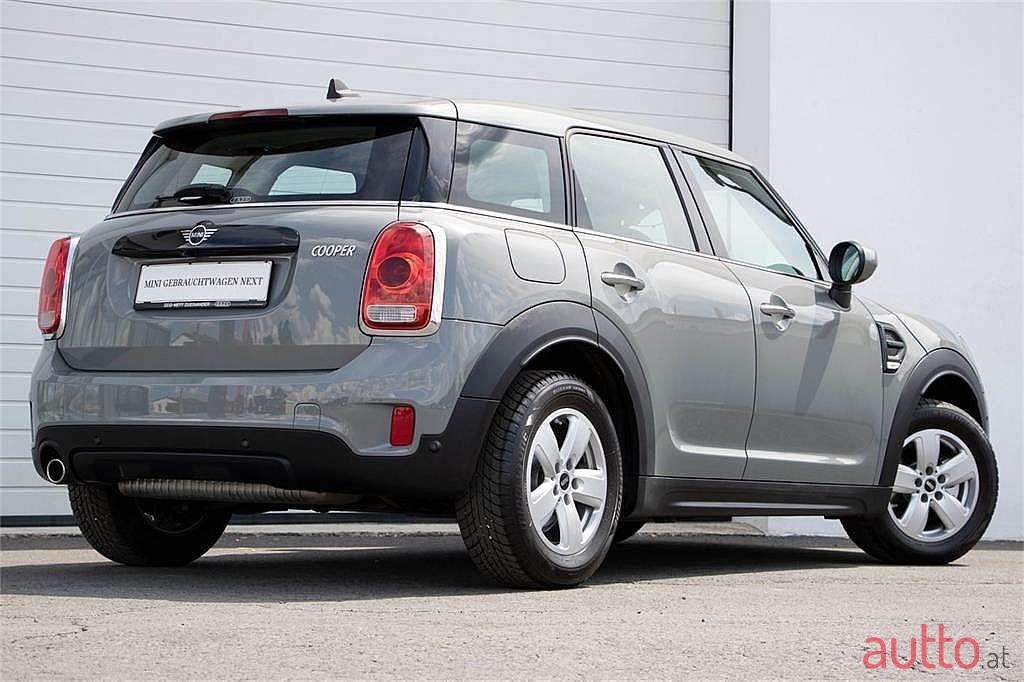 2020' MINI Countryman photo #4