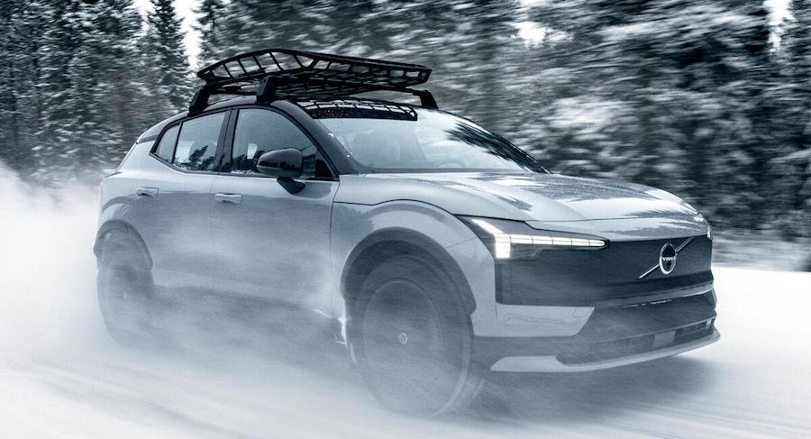 Volvo EX30 Cross Country