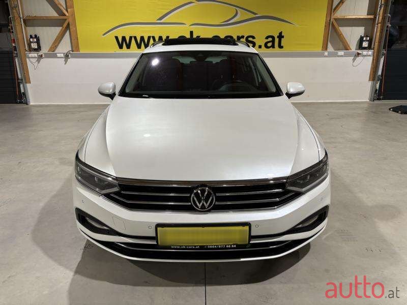 2021' Volkswagen Passat photo #3