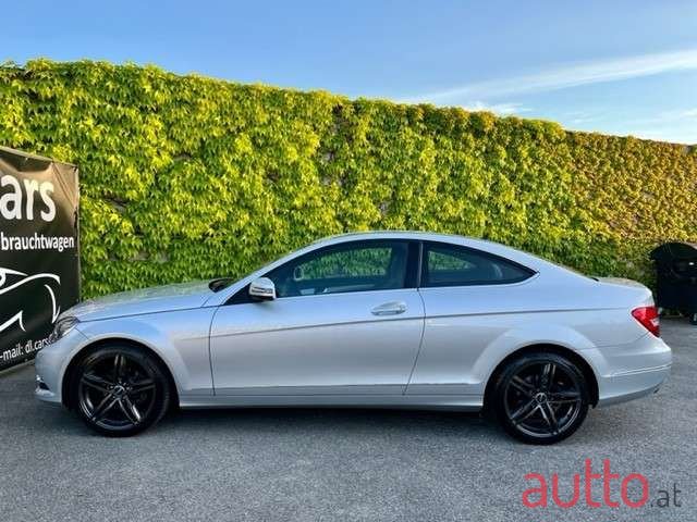 2012' Mercedes-Benz C-Klasse photo #3