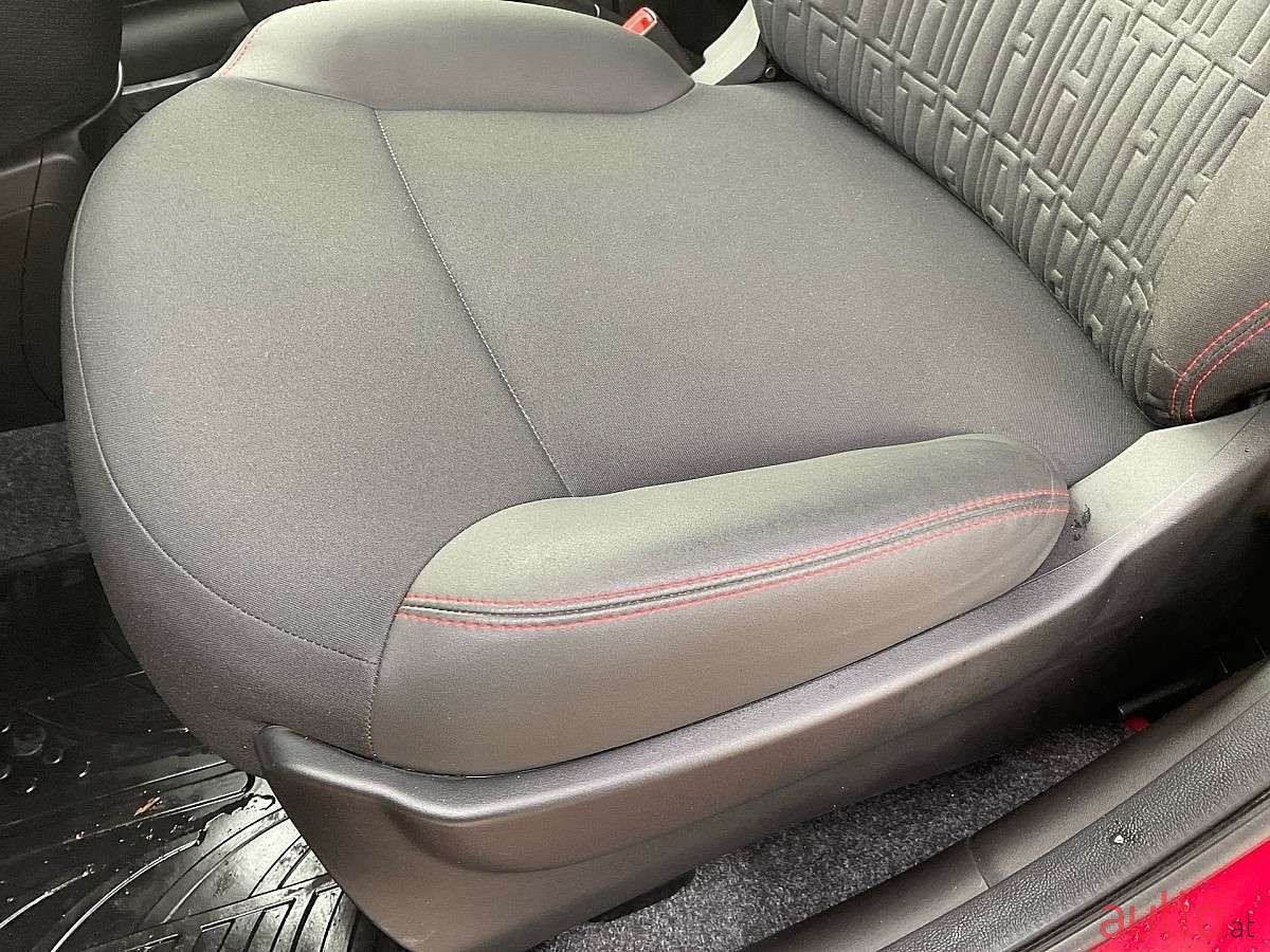 2023' Fiat Panda photo #5