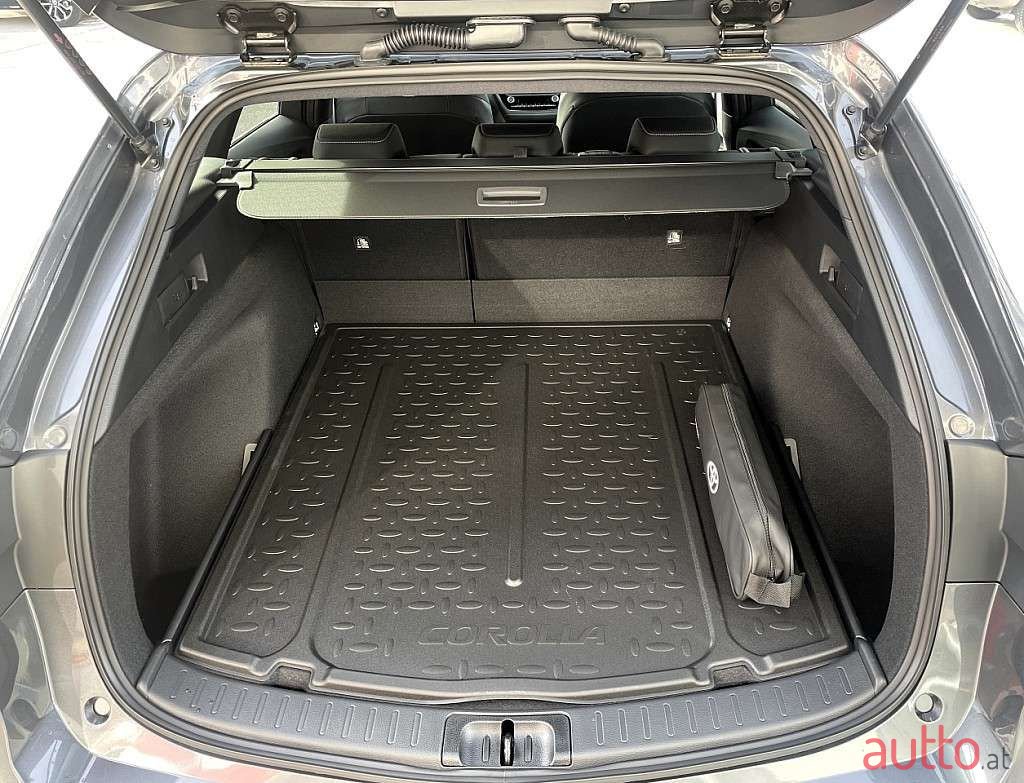 2024' Toyota Corolla photo #5