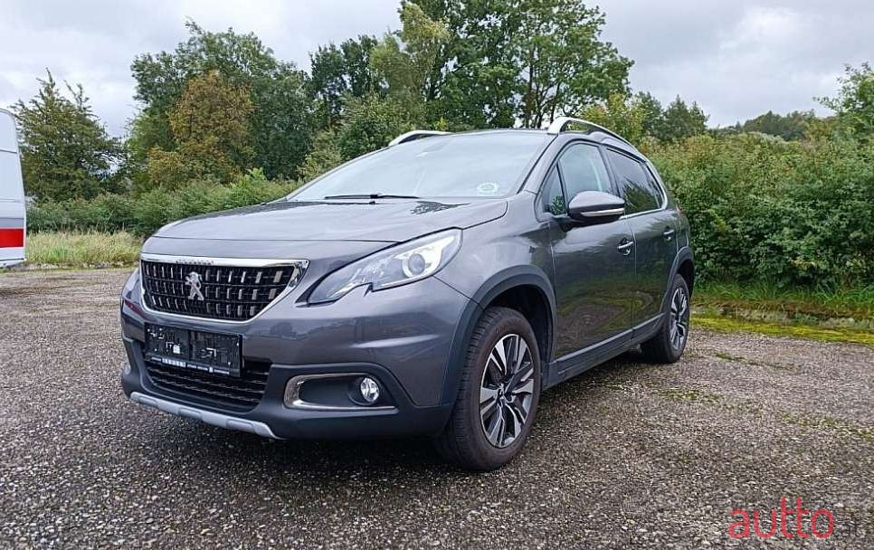 2018' Peugeot 2008 photo #1