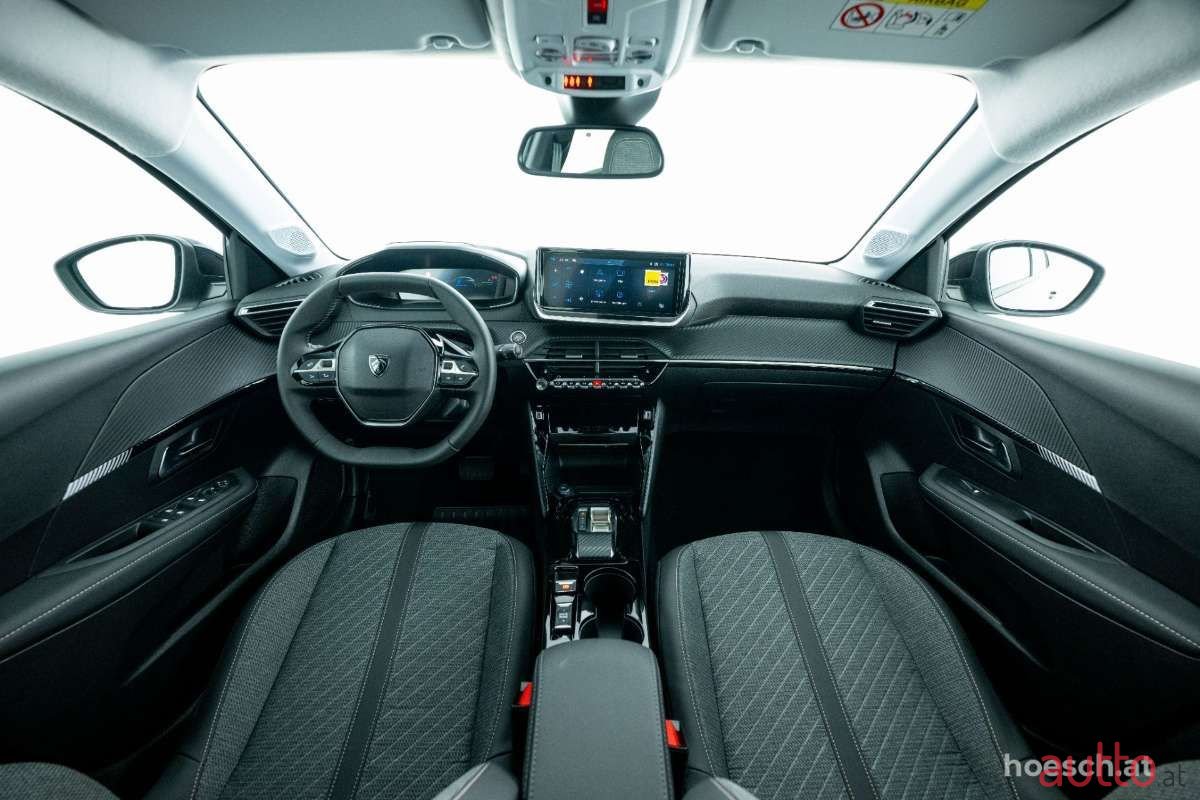 2024' Peugeot e-208 photo #6