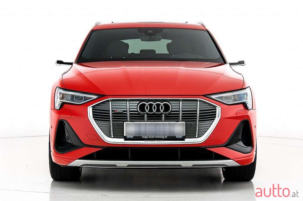 2020' Audi e-tron photo #1