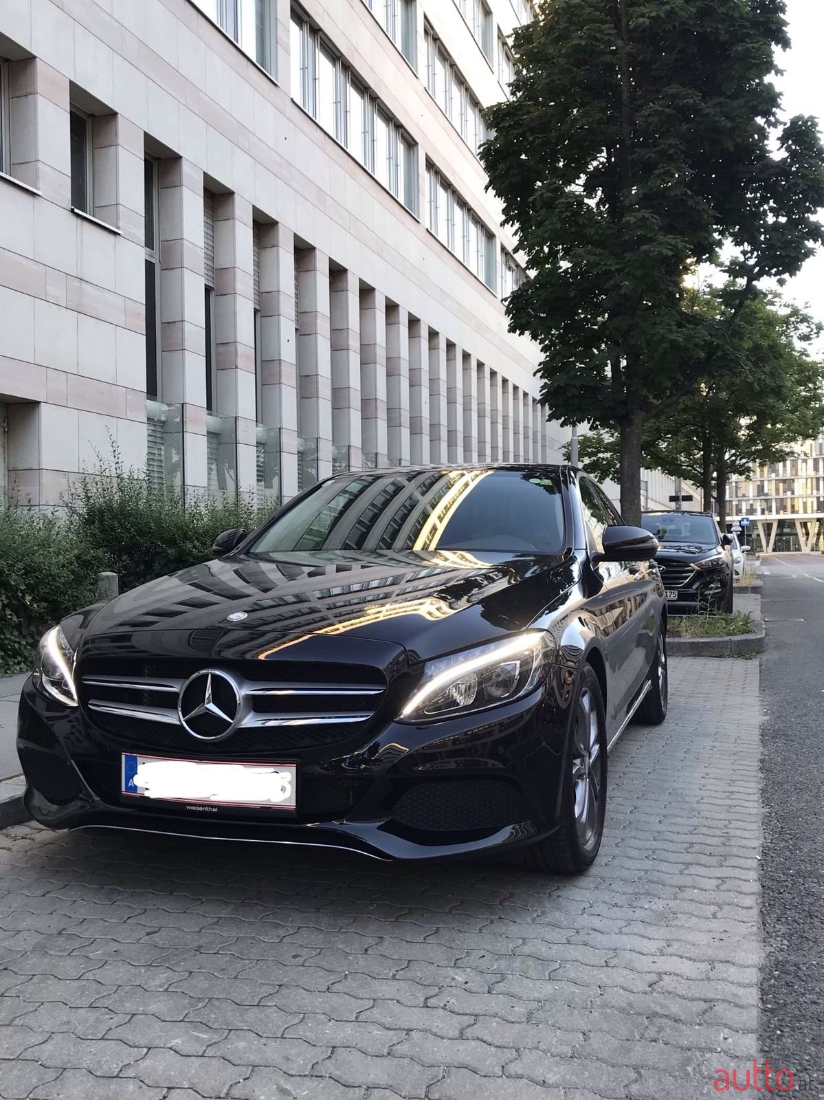 2017' Mercedes-Benz C-Class photo #3