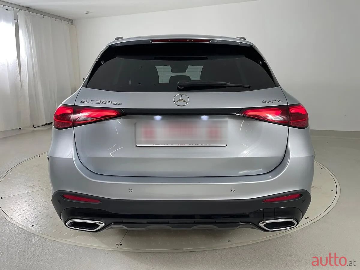 2024' Mercedes-Benz Glc-Klasse photo #5