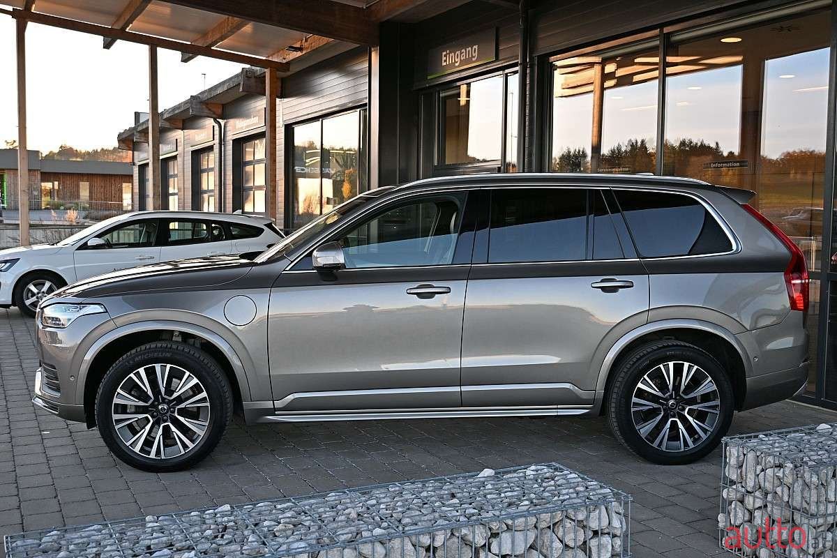 2019' Volvo XC90 photo #2