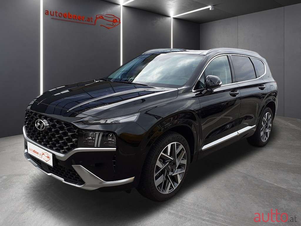 2022' Hyundai Santa Fe photo #1