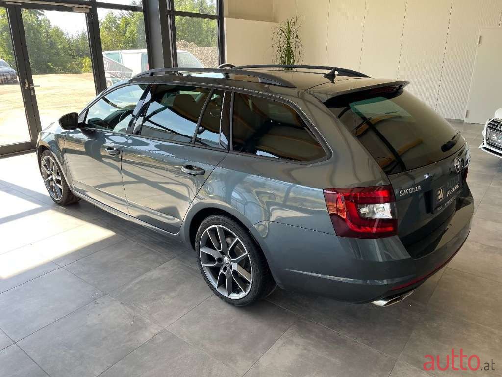 2019' Skoda Octavia photo #3